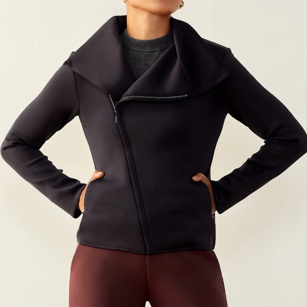 Aday Up In The Air Recycled Scuba Jacket in Black - Size Large